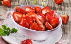 Halve aardbeien
