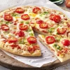 Pizza 'Soft & Crispy' provolone-mozzarella